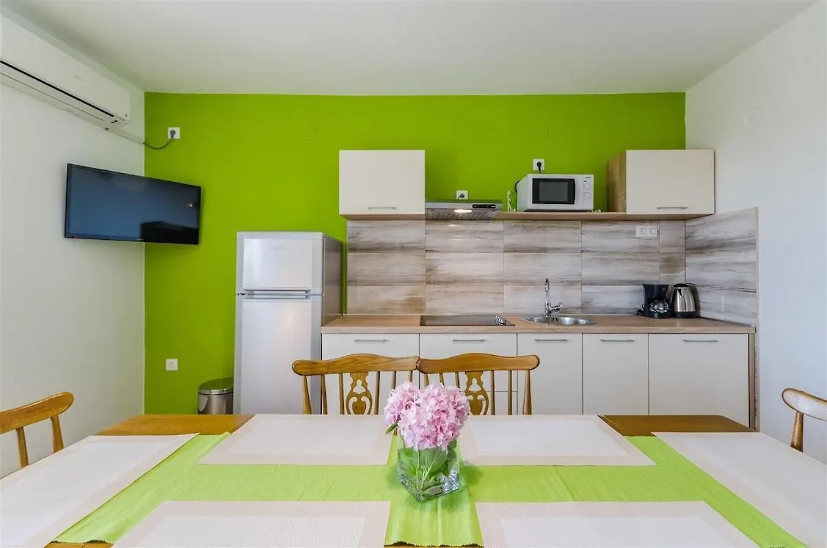 Paradise Garden Apartment Crikvenica